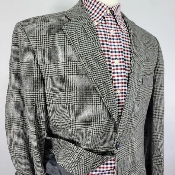 Haggar‎ Men's Sport Coat Blazer Two Button Gray Plaid Lambs Wool Size 42L